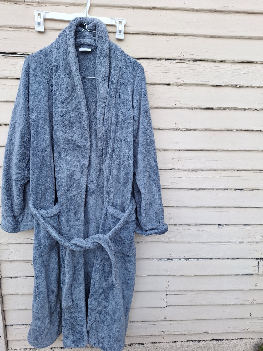 Snowe Plush Shawl Collar Bathrobe in Gray